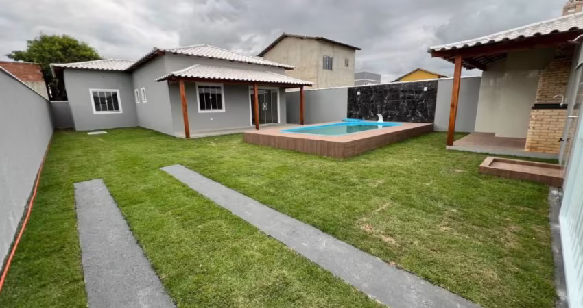 Belíssimo imóvel disponível para venda dentro de condomínio em Unamar - Cabo Frio