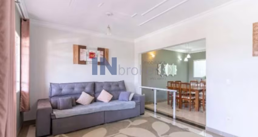 Imperdível oferta de casa à venda em Jundiaí-SP, no Jardim Florestal! 3 quartos, 1 suíte, 2 salas, 3 banheiros, 2 vagas de garagem, 179m². Venha conferir!