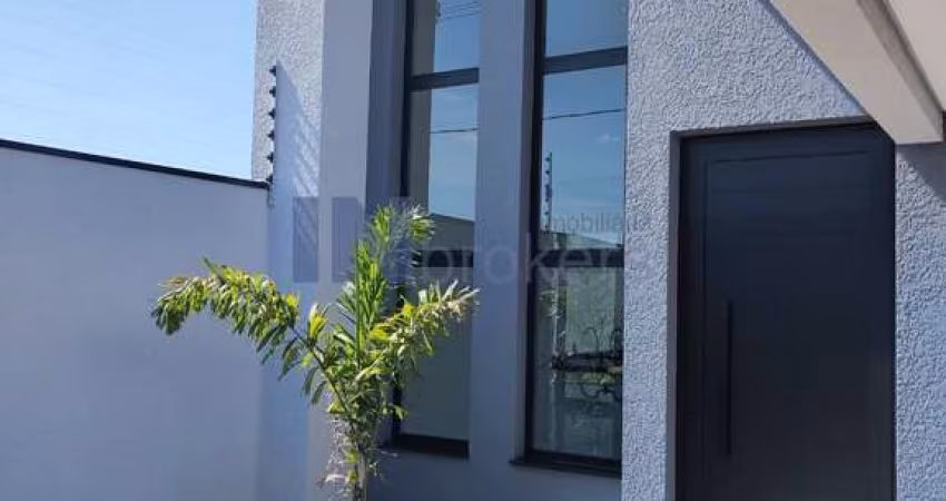 Imperdível! Casa à venda em Itupeva-SP, Jardim Japão, 3 quartos, 1 suíte, 2 banheiros, 2 vagas de garagem, 131,92 m².