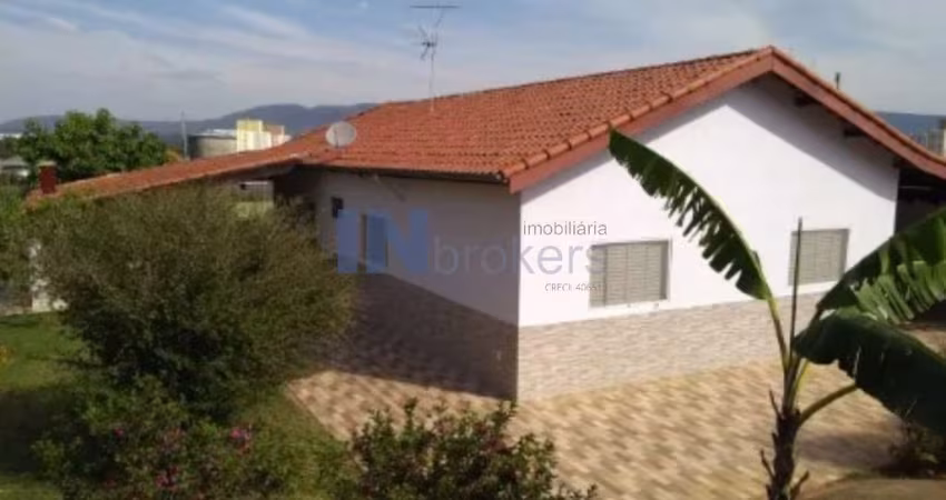 Imperdível: Casa à venda em Jundiaí-SP, bairro Chácara Recreio Santa Camila, 3 quartos, 1 suíte, 2 salas, 2 banheiros, 3 vagas, 192m².