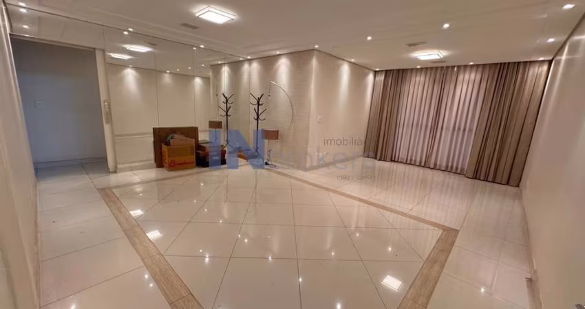 Lindo apartamento centro Jundiaí/SP, 165m2, 3 dormitórios sendo uma suíte, 2 vagas de garagem cobertas, 4 banheiros, ótima localização,salão de festas