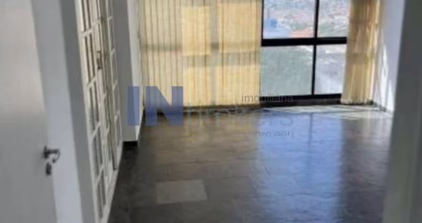 Sala Comercial de Alto Padrão para Venda ou Locação no Centro de Jundiaí-SP: 2 Salas, 1 Banheiro, 2 Vagas, 47,00m².