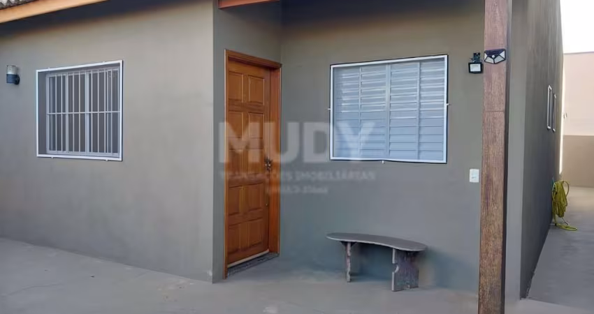 Casa térrea no bairro Jardim Barcelona em Indaiatuba/SP com 150m² de terreno e 2 dorms