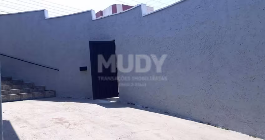Casa à venda no Jardim Monte Verde, com 3 dorms sendo 1 suíte, em terreno de 332m² - Indaiatuba SP