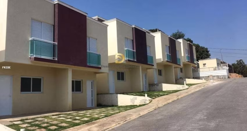 Casa para Venda em Santana de Parnaíba, Chácara do Solar II (Fazendinha), 2 dormitórios, 2 vagas