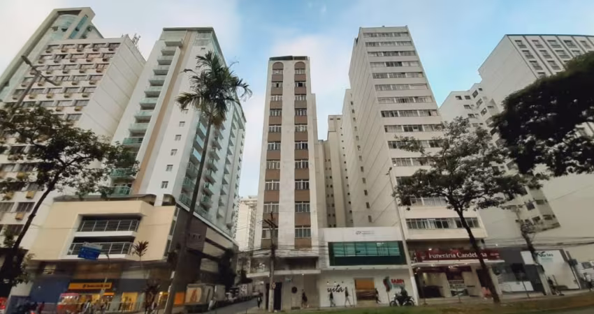 Lindo apartamento 3 quartos, suíte, vaga, lazer, Centro