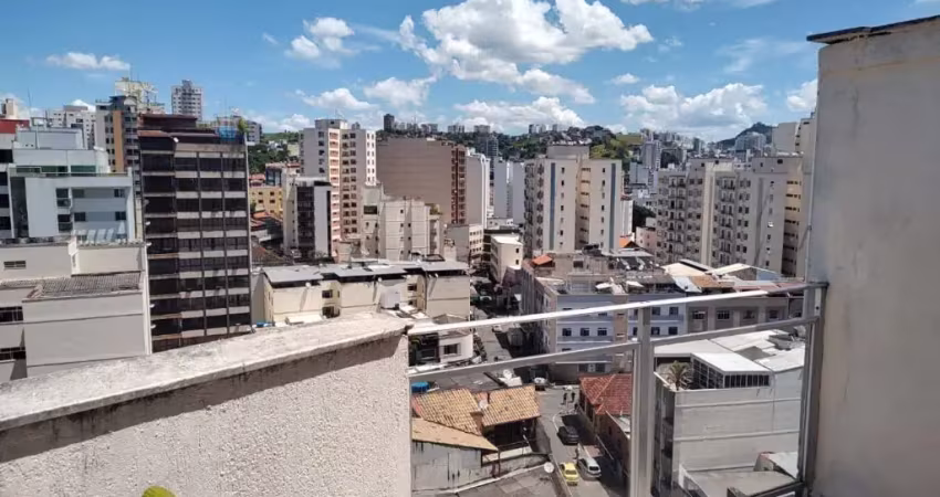 Cobertura em São Mateus, 91 m², 320 mil