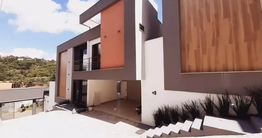 Casa com 3 quartos com suites, à venda, 254 m² por r$ 970.000 - parque jardim da serra - juiz de fora/mg