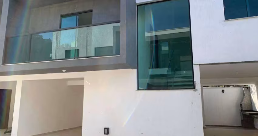 Casa com 3 quartos, sendo uma suíte, à venda, 140 m² por r$ 680.000 - marilândia - juiz de fora/mg