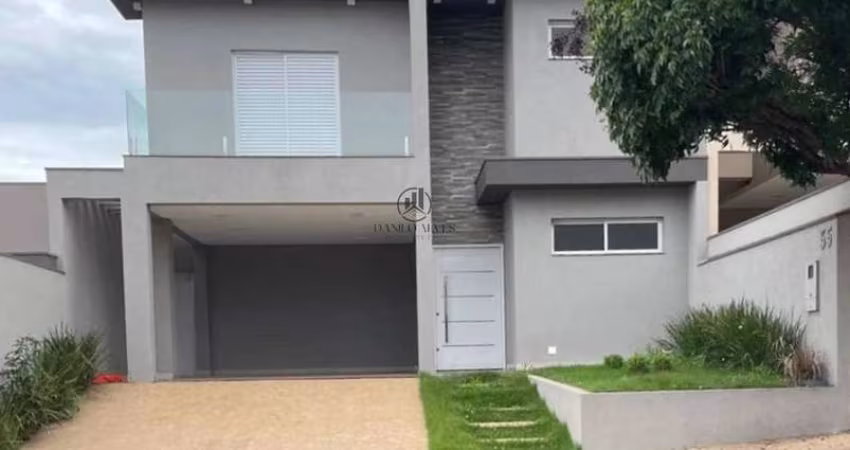 Sobrado no condomínio San Marco, 3 suítes com piscina, 195m² de área construída