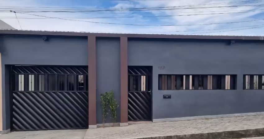 Casa com 4 quartos para alugar na Rua Jacareúbas, Dom Pedro I, Manaus