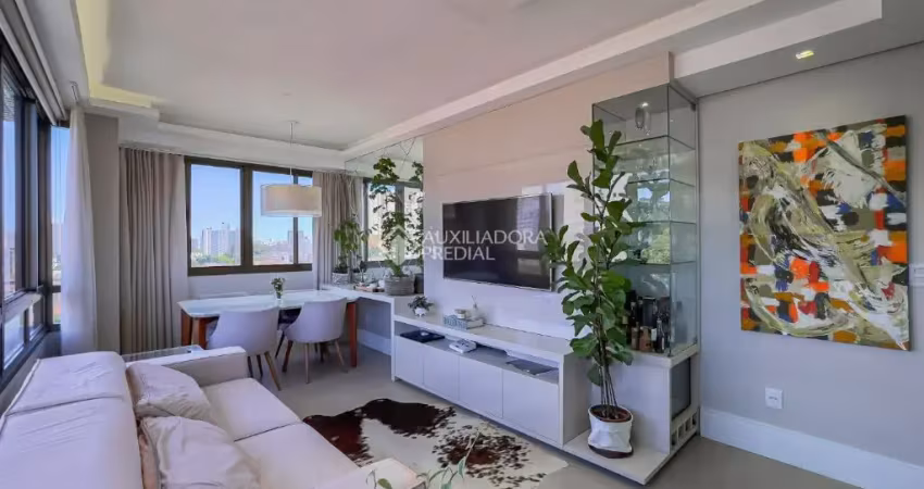 Apartamento com Suíte, Lareira e Churrasqueira no Partenon/Santana – Excelente Acabamento!