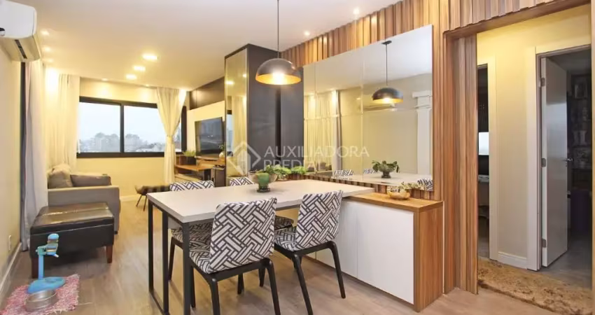 Apartamento decorado por arquiteto com 3 dormitórios, suíte e 2 vagas – vista incrível!