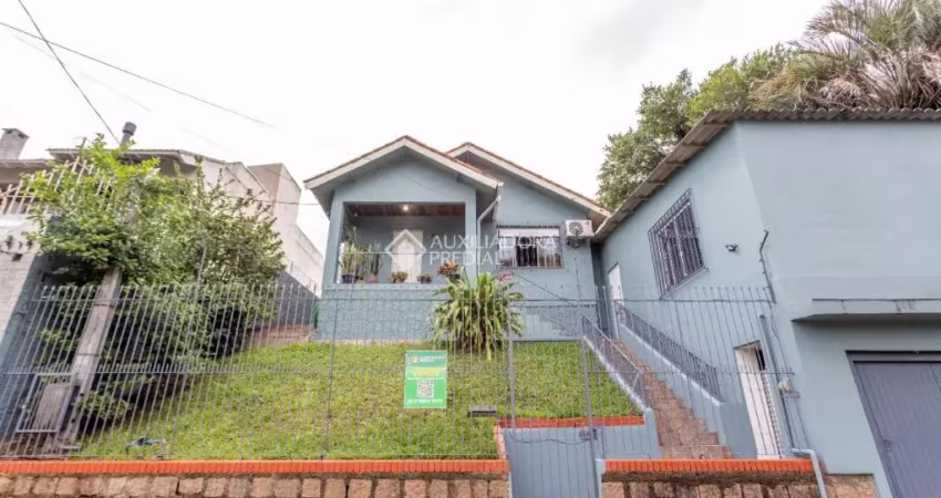 Casa no jardim itu sabará com 160m² de área privativa, 3 quartos, 2 suítes, amplo pátio