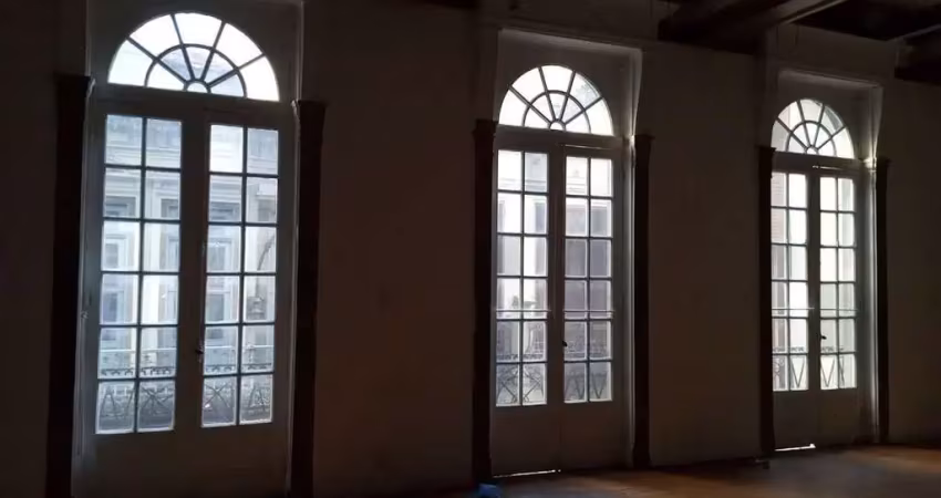 Centro 170m², andar corporativo,  pertinho da confeitaria colombo! o novo espaço para os seus negóc