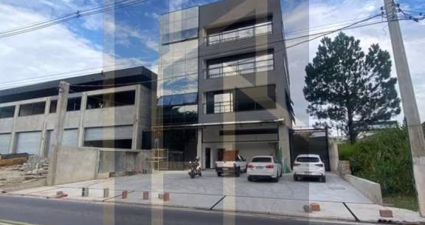 Prédio para Locação em Arujá, Jordanópolis, 8 banheiros, 20 vagas