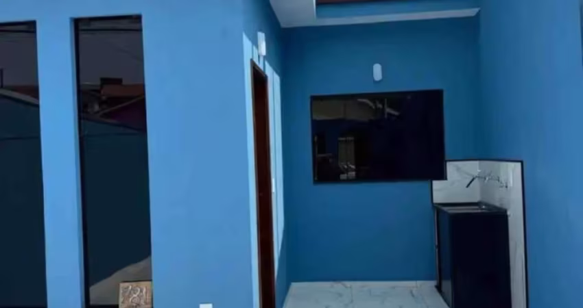 CASA RECÉM REFORMADA