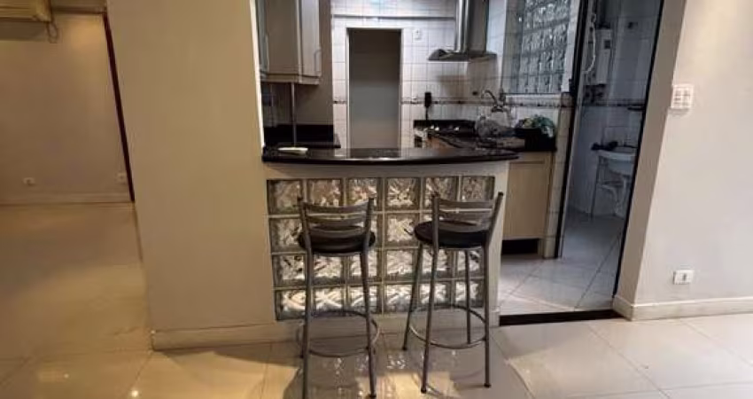 Apartamento com  3 Dormitórios na Vila Mascote - R$3800