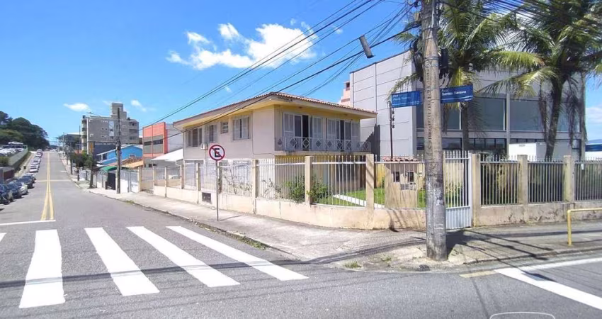 Casa com 4 dormitórios para alugar, 115 m² por R$ 4.099,18/mês - Capoeiras - Florianópolis/SC