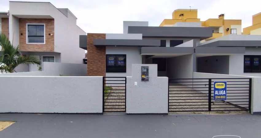 Casa com 3 dormitórios para alugar, 100 m² por R$ 4.137,89/mês - Sertão do Maruim - São José/SC