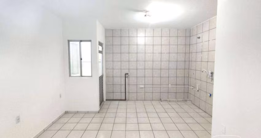 Apartamento com 1 dormitório para alugar, 35 m² por R$ 1.662,83/mês - Barreiros - São José/SC