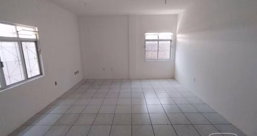 Sala para alugar, 35 m² por R$ 1.205,26/mês - Barreiros - São José/SC