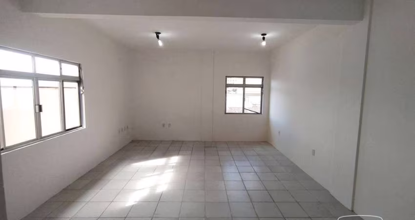 Sala para alugar, 30 m² por R$ 1.006,26/mês - Barreiros - São José/SC