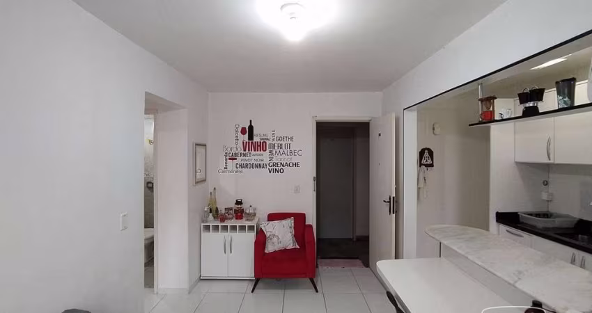 Apartamento com 2 dormitórios à venda, 44 m² por R$ 345.000,00 - Coqueiros - Florianópolis/SC