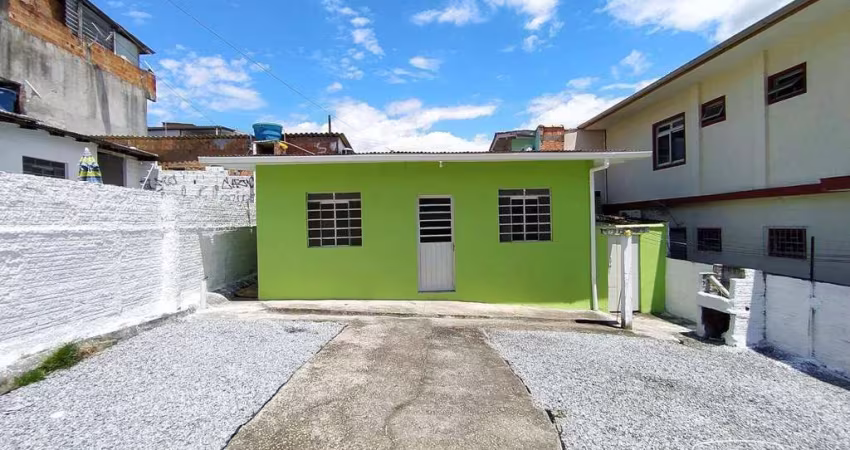 Casa com 2 dormitórios para alugar, 45 m² por R$ 1.885,20/mês - Capoeiras - Florianópolis/SC