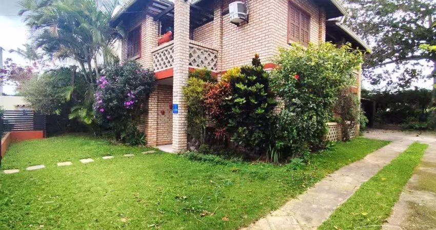 Casa com 5 dormitórios para alugar, 250 m² por r$ 8.119,00/mês - barra da lagoa - florianópolis/sc