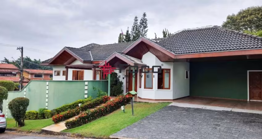 CASA de esquina no Condomínio no Urbanova I com  AT424m², AC239,48m², 3 suítes, 6 banheiros, armários planejados, escritório,  churrasqueira.