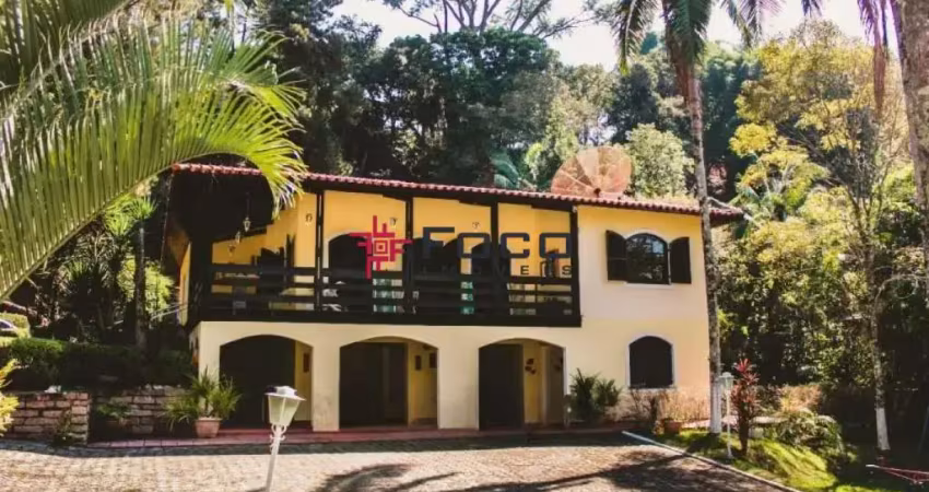 Casa 3 quartos 1 suíte à venda no Bosque dos Eucaliptos | Foco Imóveis |