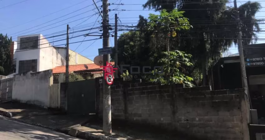 Excelente Terreno / Jardim da Granja / 2.594 m² de terreno / São José dos Campos