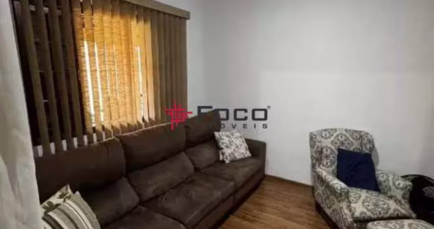 Casa a venda no Bosque dos Eucaliptos - 03 dormitórios sendo 250 m²