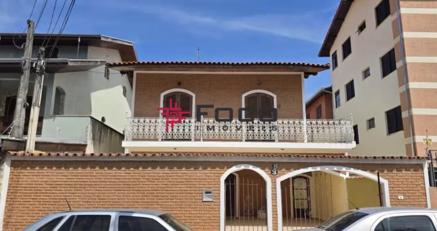 Casa com 5 dormitórios para Venda no Jardim das Industrias