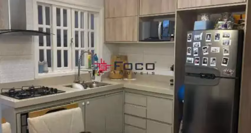 Casa à venda no Santa Inês  -  02 dormitórios sendo 01 suíte - 74m ²