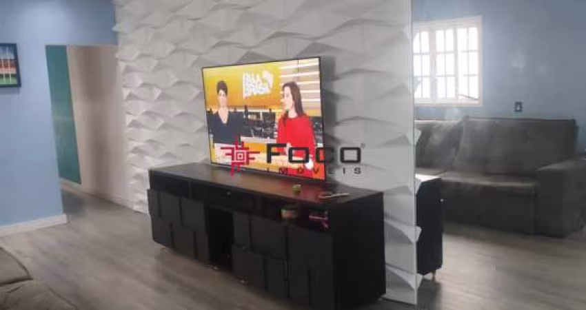 Casa sobrado/ Jardim das indústrias/ 125m²/03 Dormitórios sendo 01 suíte/ São José dos Campos
