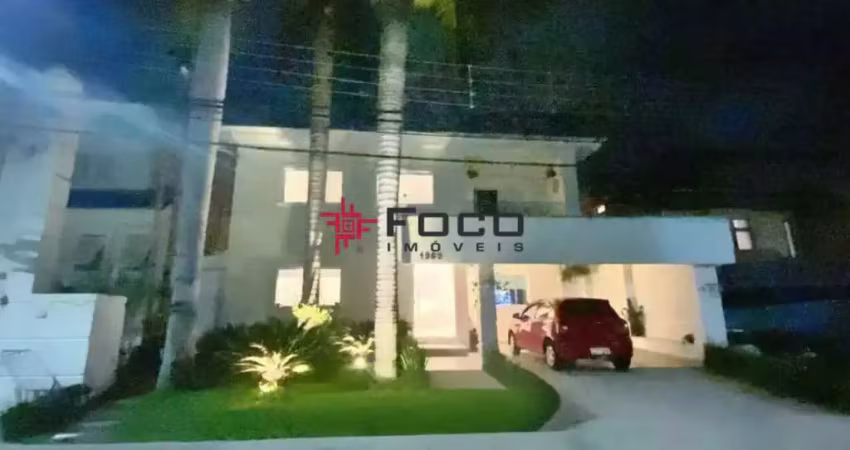 Casa á Venda no Cond. Altos da Serra I - Urbanova