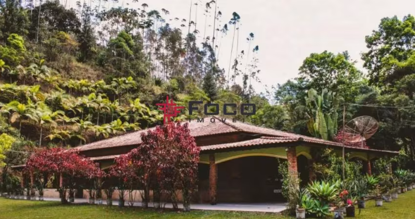 Sítio 6 quartos 7 suítes à venda no Água Soca