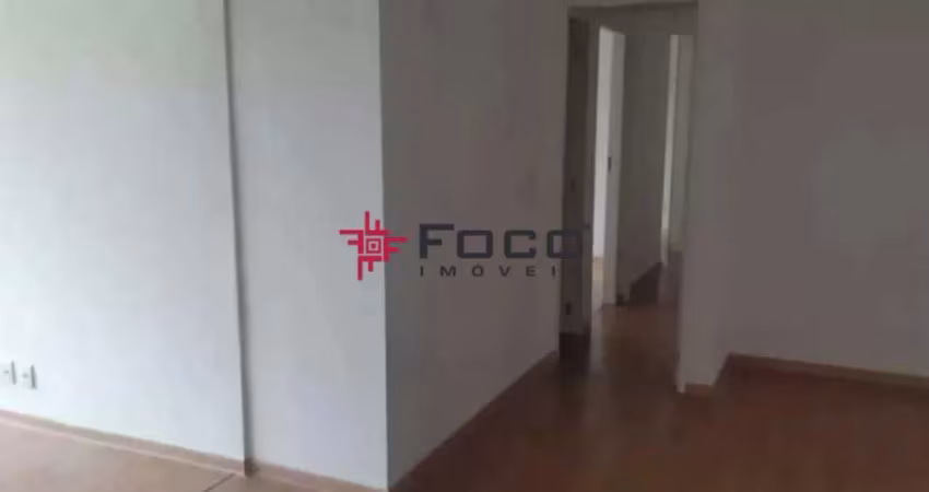 Cobertura à venda, com 3 quartos, 166,60m2, Parque Industrial - São José dos Campos