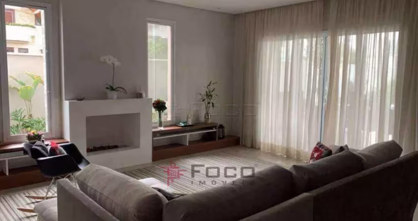 Casa à venda com 5 suítes, 327m² por R$ 3.800.000,00 - Parque Residencial Aquarius