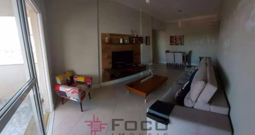 Apartamento, 65m² por R$ 530.000,00 - Conj. Res. Trinta e Um de Março