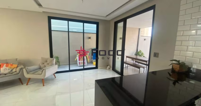 Sobrado - Condomínio Floradas Paratehy - Urbanova -  3 dormitórios - 220 m2