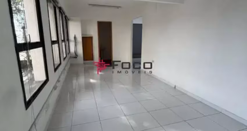 Sala comercial no Espaço Empresarial SKY I / Centro / 44 m² / Vaga de garagem / São José dos Campos