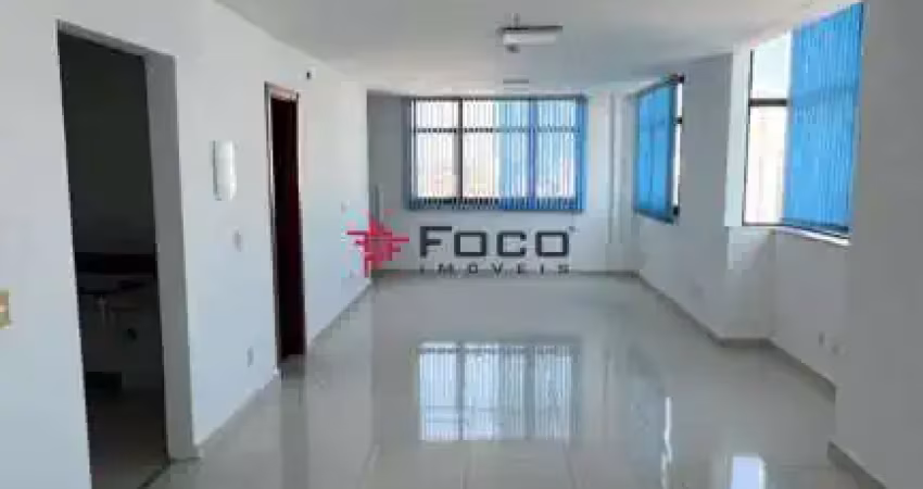 Sala comercial para alugar na Avenida Marechal Floriano Peixoto, Centro, São José dos Campos