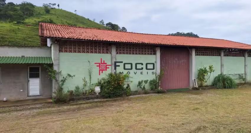 Barracão / Galpão / Depósito para alugar no Tapanhao, Jambeiro 