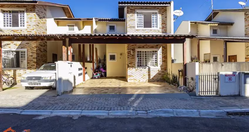 Casa com 2 quartos à venda na Rua Edenir Correia, 1, Santa Cândida, Curitiba