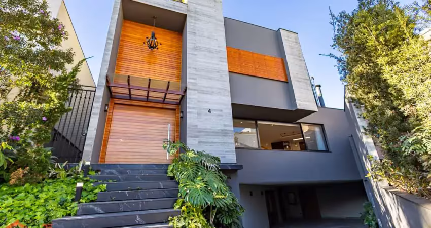 Casa com 5 quartos para alugar na Rua José Benedito Cottolengo, 1161, Campo Comprido, Curitiba