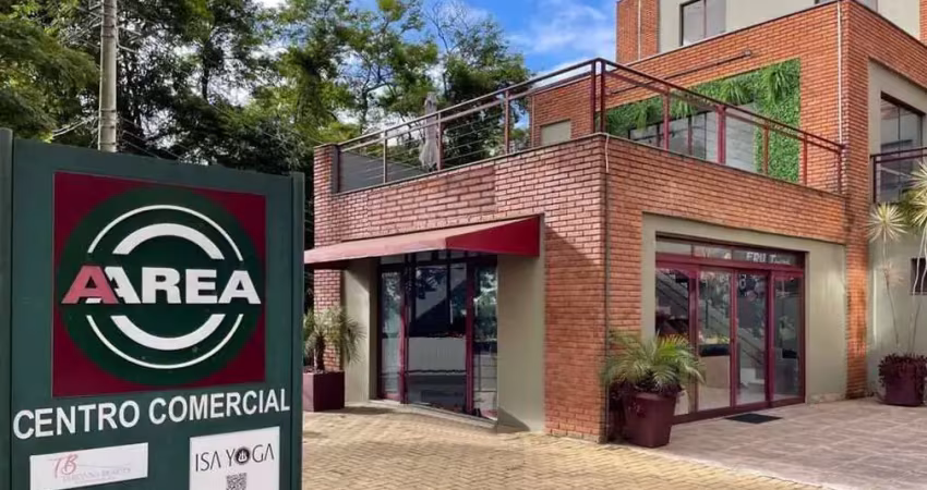 Loja &amp;quot;a&amp;quot; - centro comercial áarea (176,88m²) - oportunidade!