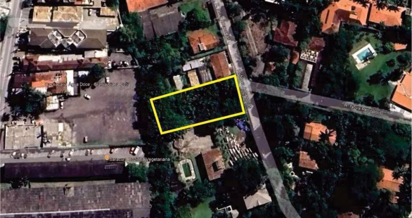 R Nova Amazonas / Miolo da Granja - LOTE 1.200m² c/ LOFT bem rústico!